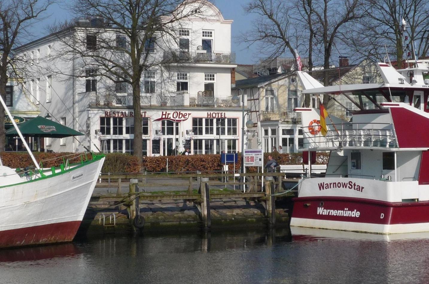 Doppelzimmer Zapfhahn, Direkt Am Alten Strom Rostock Luaran gambar